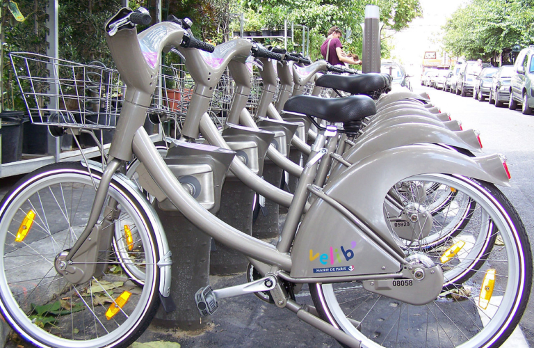 Seine West Hotel Velib